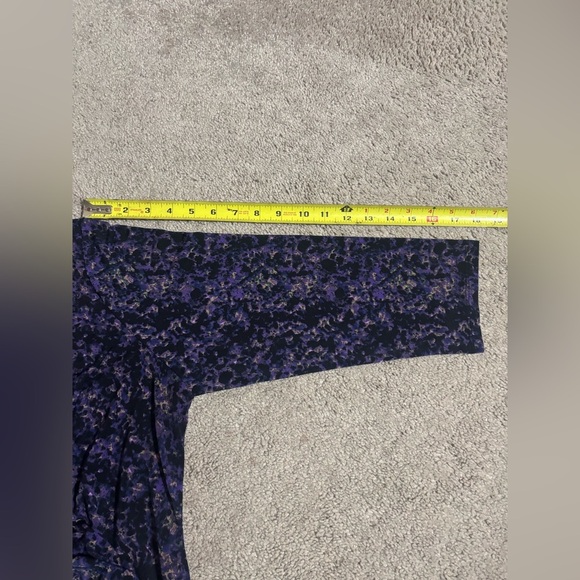 Carmen Marc Valvo Sleeve 3/4 Blouse Purple Size XL - Picture 9 of 10